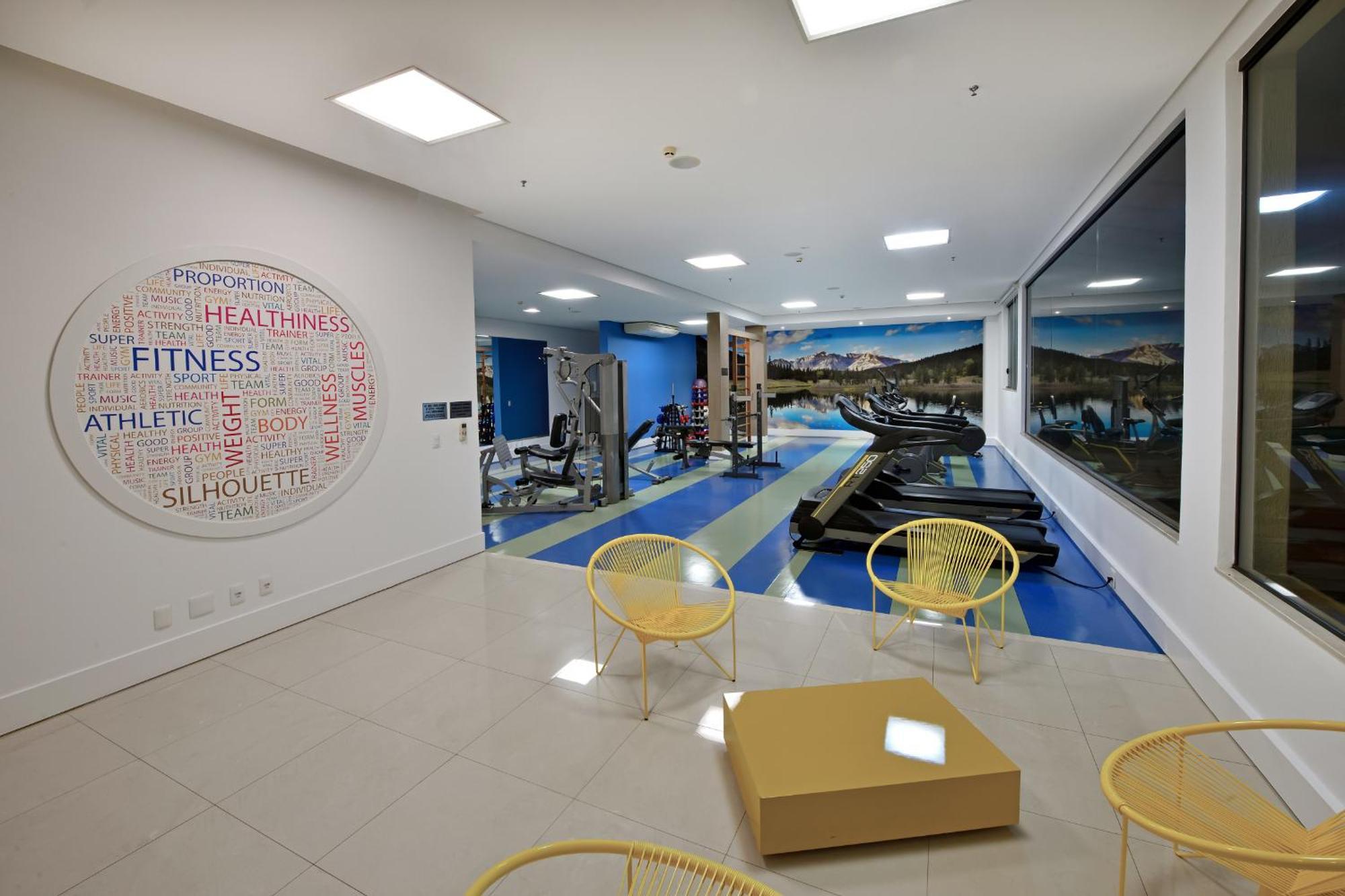 Hotel Mont Blanc Premium Ribeirão Preto Buitenkant foto The gym at the Embassy of the United States in Lima, Peru
