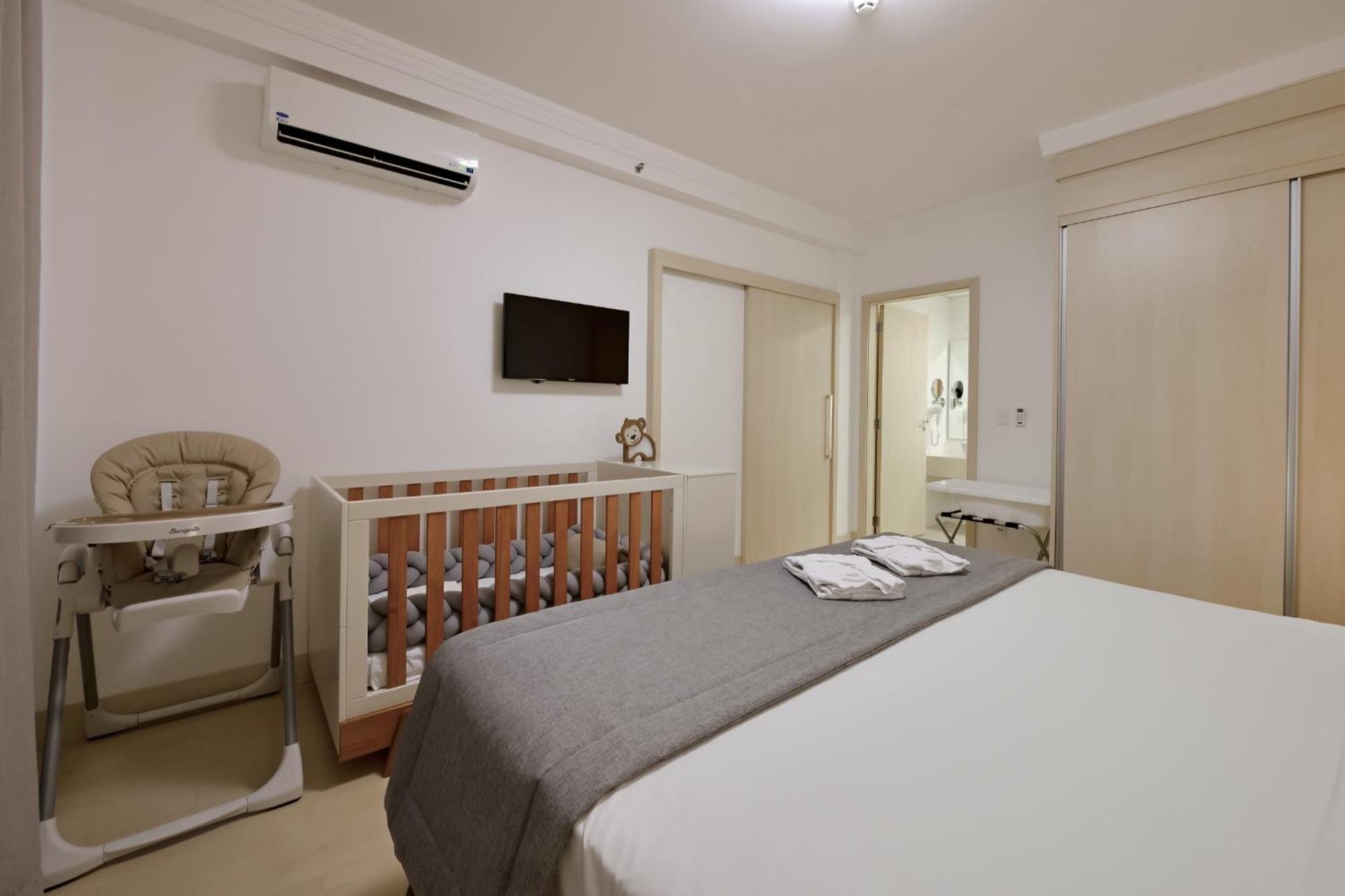 Hotel Mont Blanc Premium Ribeirão Preto Kamer foto A room at the hospital